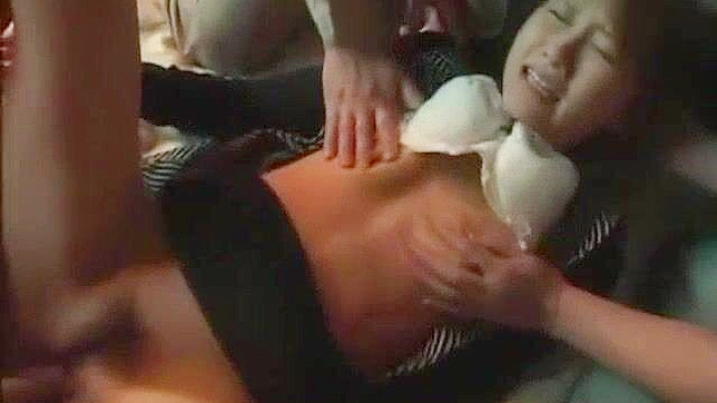 日本AV女星~木嶋萌的街头手指征服记实