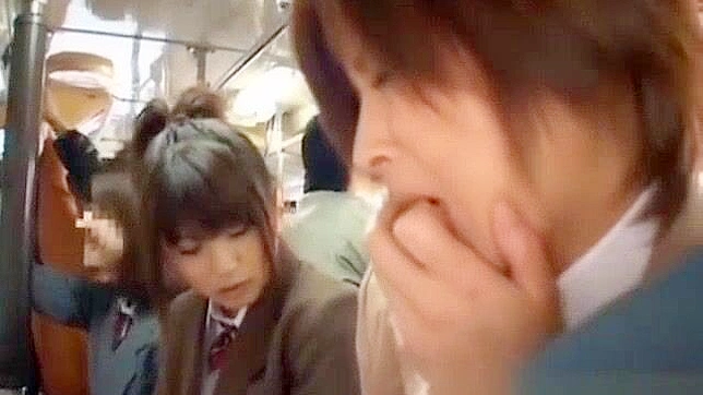 在公众场合，日本绳索捆绑亚洲美女的性爱场景第6部分