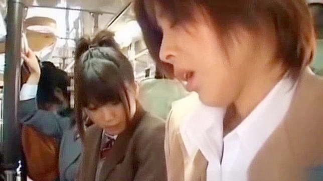 在公众场合，日本绳索捆绑亚洲美女的性爱场景第6部分