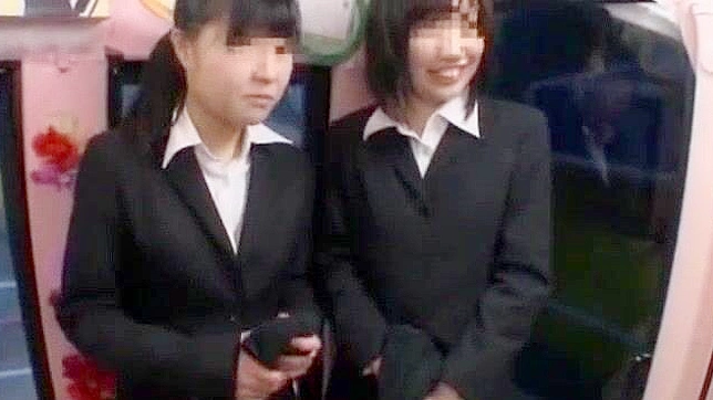 户外JAV场景中的日本美人令人惊艳