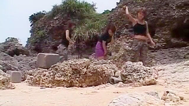 樱花樱田、上原流香和浅尾美咲的日本BDSM女同JAV视频