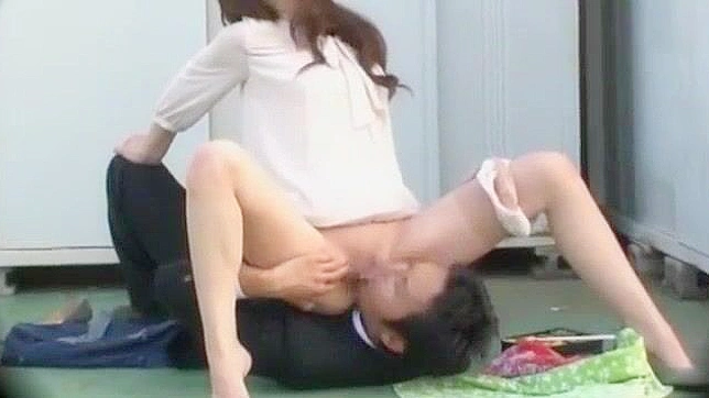 迷人日本妹子三浦エリコ在震撼JAV电影中的绝妙演出