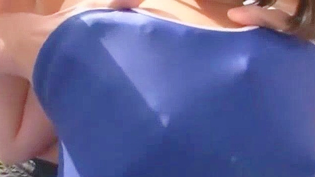异域风情日本女孩安庄原在绝妙BDSM户外JAV片段中