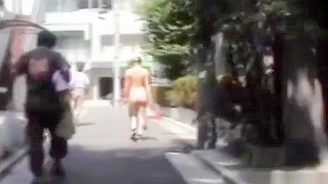 日本户外裸体秀：建筑工人与美女激情做爱