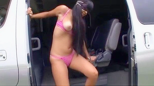 日系美少女小仓奈々在车内疯狂啪啪啪