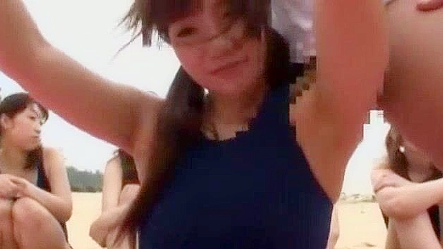 JAV偶像Ai Waka户外狂野群交视频热映中