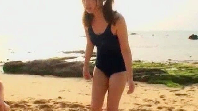 JAV偶像Ai Waka户外狂野群交视频热映中