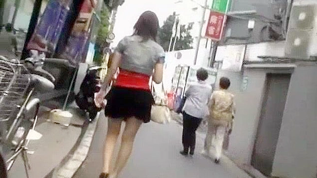 日本公共JAV – 疯狂女孩在最好的户外场景中