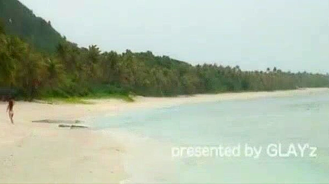 在热辣海滩JAV片段中体验日本美女香澄佳代的性感快感。