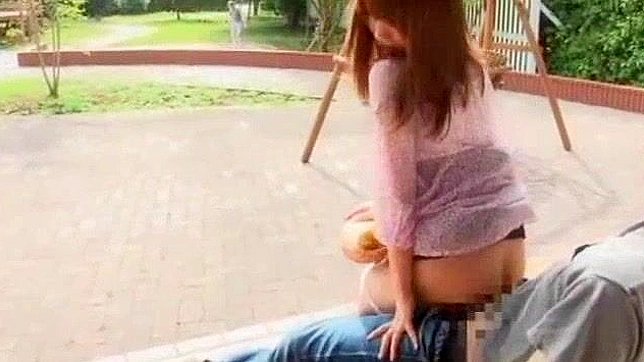 日本色情明星由纪美沙出演的户外JAV影片