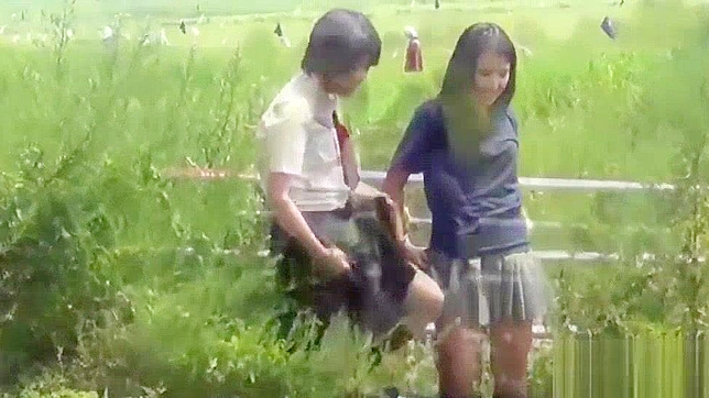 在乡村田野观看JAV少女黄金淋浴 - 全高清视频