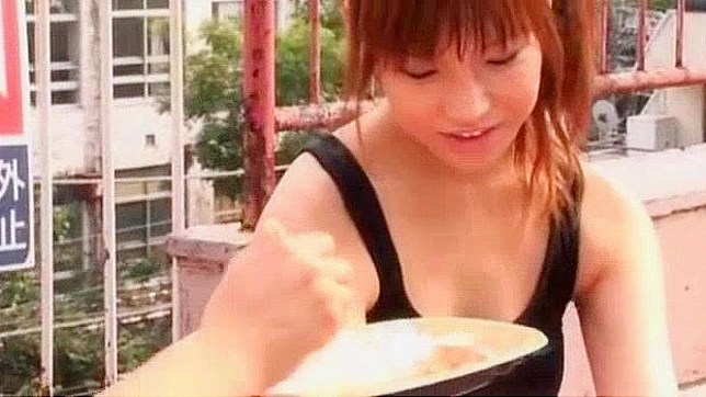 日本AV女星早川セリナ在激烈的JAV场景中
