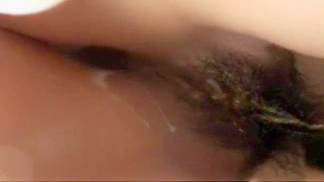 JAV - 穿着COSPLAY的异域日本模特，使用阳具玩具刺激片段