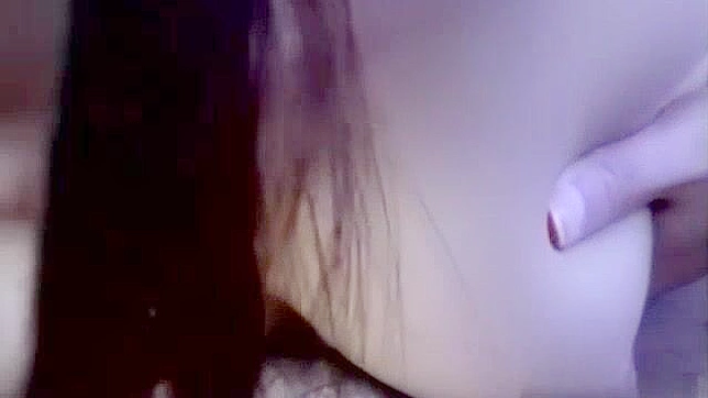 无码JAV口交热辣日本美女必看！