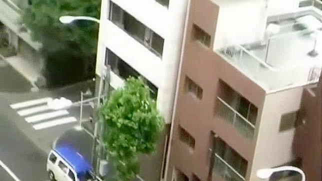 户外多人车轮战日式双插激情表演