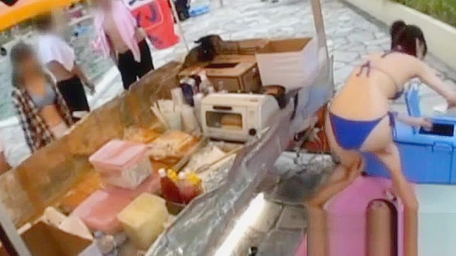 观看巨乳日本女孩在公共场合做爱的JAV视频！
