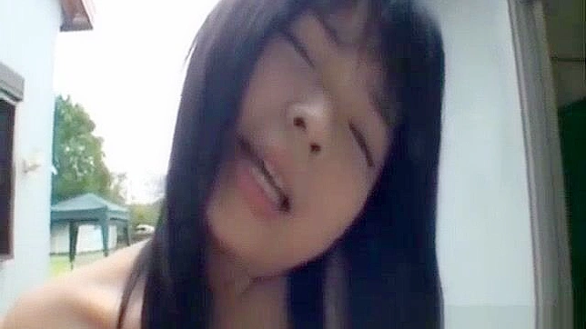观看户外探险中的日本美女Anri Nonaka后庭激战（第二部分）