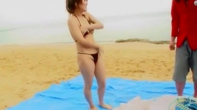 日本美女山城美绪、高仓麻衣和桃井凛的比基尼三人激情JAV场景