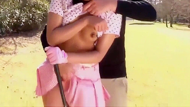 日式AV情色 ~ 可爱小婊子疯狂吸吮阳具