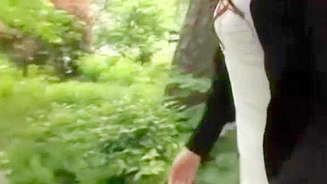 日本美女千尋真波在最佳秘書手交場景中盡情發揮