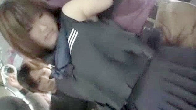 日本痴女户外狂野秀 – 极品JAV现场表演