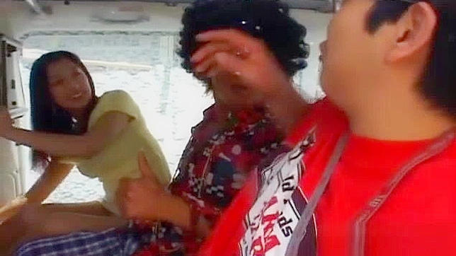 浅川蓝的车内玩具狂欢之旅