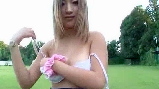 日本AV女星彩香户外口交性爱，必看JAV片段！