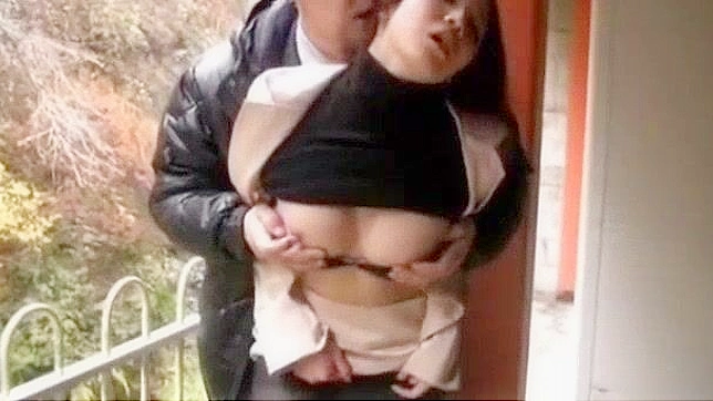 狂野户外日式J片中的日本淫荡女