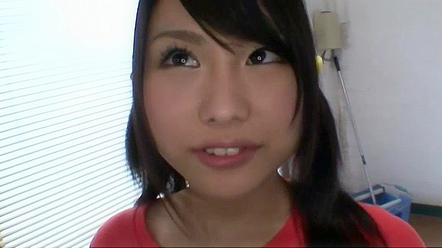 日系AV女星织山夏希与森川亚美激战三人行