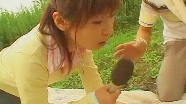 日本AV女星Sara Minami户外最火辣射精场景