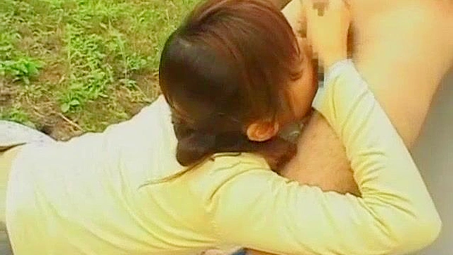 日本AV女星Sara Minami户外最火辣射精场景