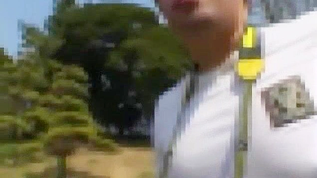 日式情色视频：若林纯璃与亚洲型男的公开激情邂逅