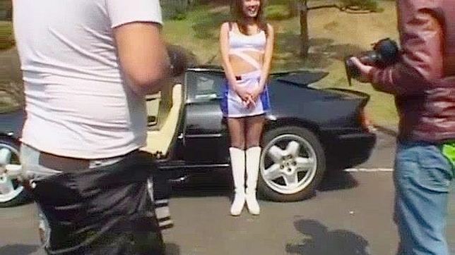 日式情色视频：若林纯璃与亚洲型男的公开激情邂逅