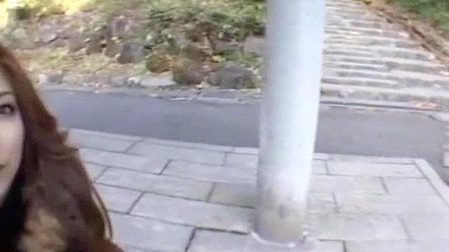 火辣日本妹子Haru Sakuraba在异域风情的JAV个人秀视频中