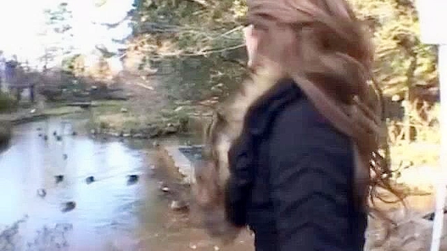 火辣日本妹子Haru Sakuraba在异域风情的JAV个人秀视频中