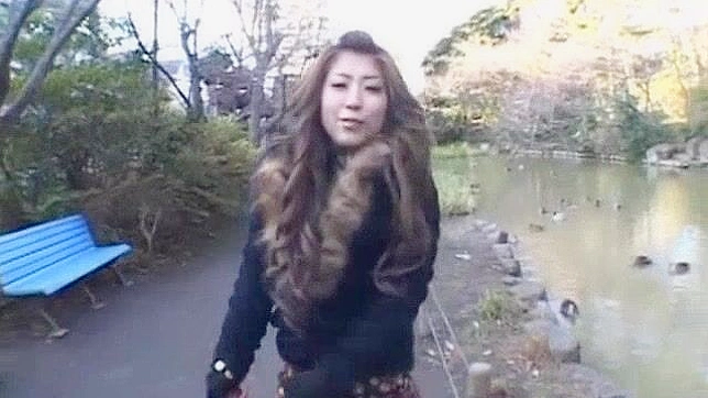 火辣日本妹子Haru Sakuraba在异域风情的JAV个人秀视频中