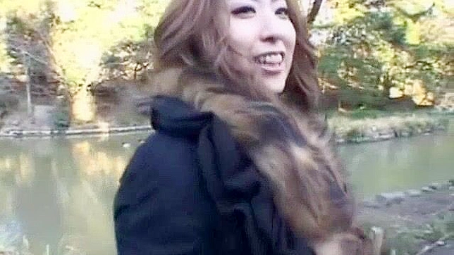 火辣日本妹子Haru Sakuraba在异域风情的JAV个人秀视频中