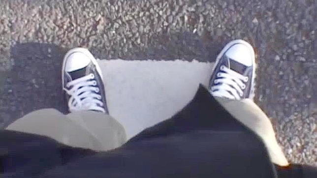 火辣日本妹子Haru Sakuraba在异域风情的JAV个人秀视频中