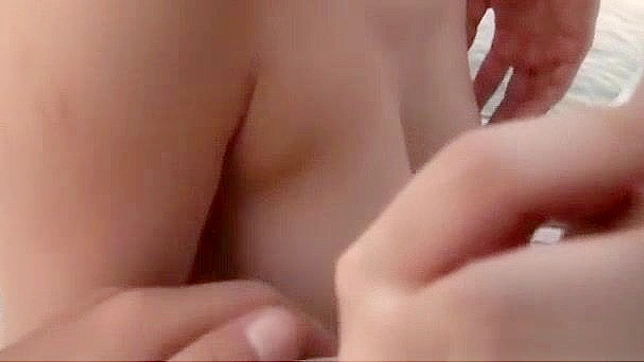 户外日式素人美女口交秀 — 日本模特的火热性爱冒险