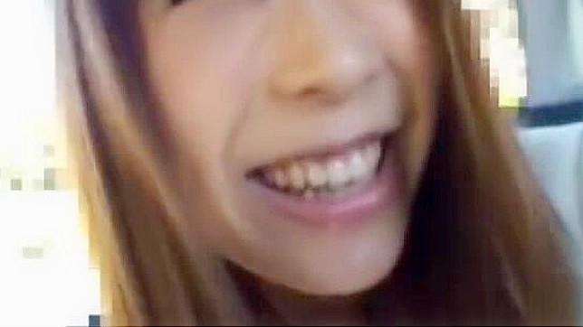 JAV女神相原새이차 안에서 자위하며 차례로 관계하다