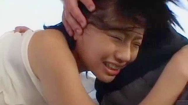 日本AV女星光瑠阿加奈奉獻令人震撼的口交表演