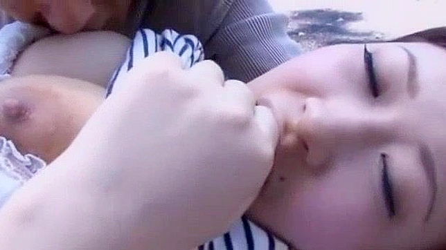 日本淫妇在异国JAV电影~最辣的熟女诱惑