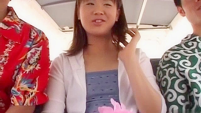 日本AV口交狂欢！辣妹在无码片段中疯狂表现！