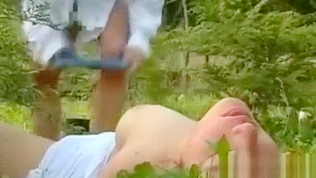日本美女真美麻矢获得激烈的肛交体验-JAV