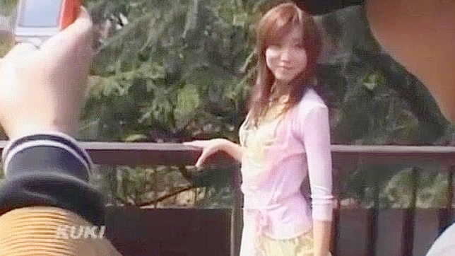 日裔色情明星伊泽千夏在新户外JAV影片里