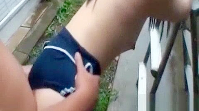 日系安里杏奈的娃娃式狂野激情玩弄技巧