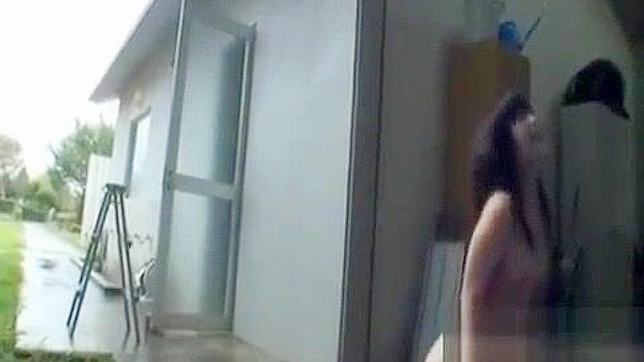 日系安里杏奈的娃娃式狂野激情玩弄技巧