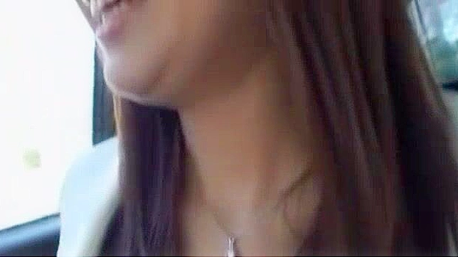 日本AV女星爱原さえ最火的自慰与手活片段展示