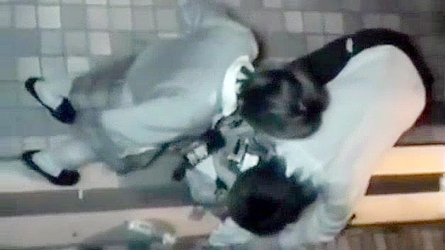 日式AV~户外性爱的诱人姿势