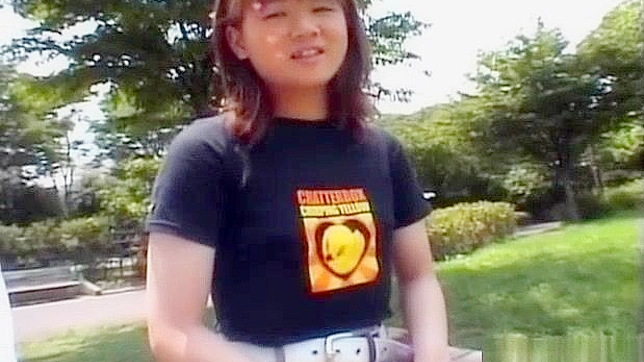 日系美女在公共场所享受口交和指操的快感